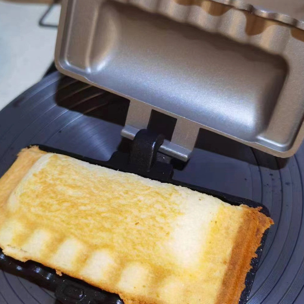 Grill Pan for Sandwiches Compatible with Gas and Induction Stovetops: Kitchen Tools
